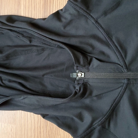 Eddie Bauer Resolution 360 Full Zip Sweater - Picture 8 of 9
